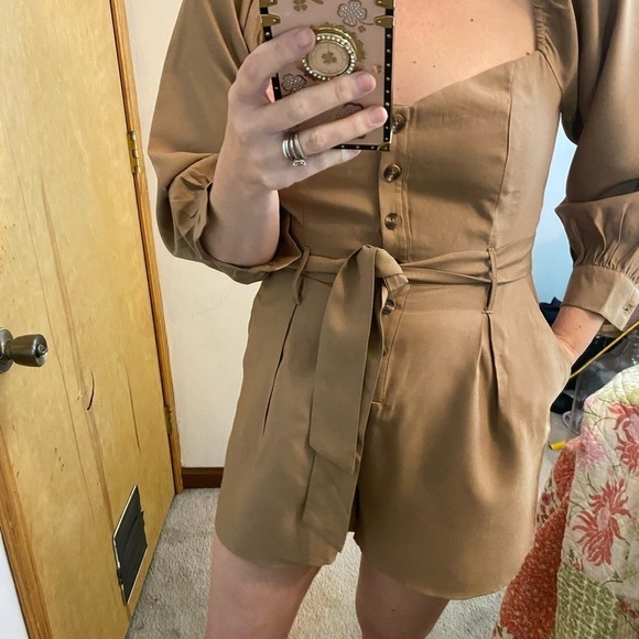 Forever21 Khaki Safari Style Shorts Romper - Picture 5 of 14